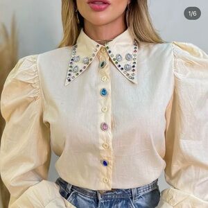 shirt with rhinestone details made in Brazil